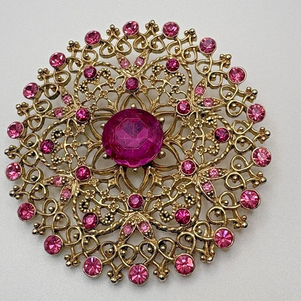 Vintage Filigree Brooch Gold Tone Pink Statement Circle READ